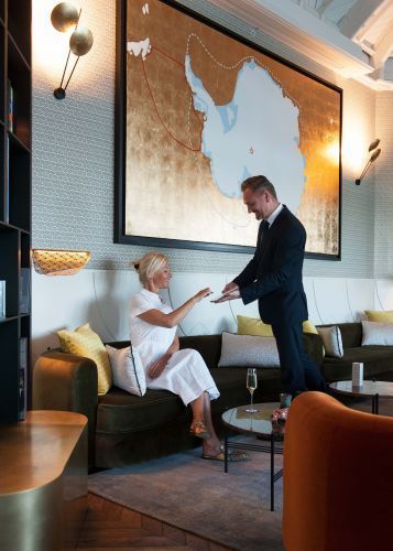 Hotel Castelbrac - Aquarium Bar & Charcot Sala