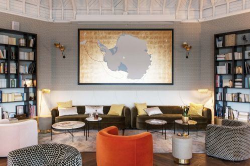 Hotel Castelbrac - Aquarium Bar & Charcot Sala